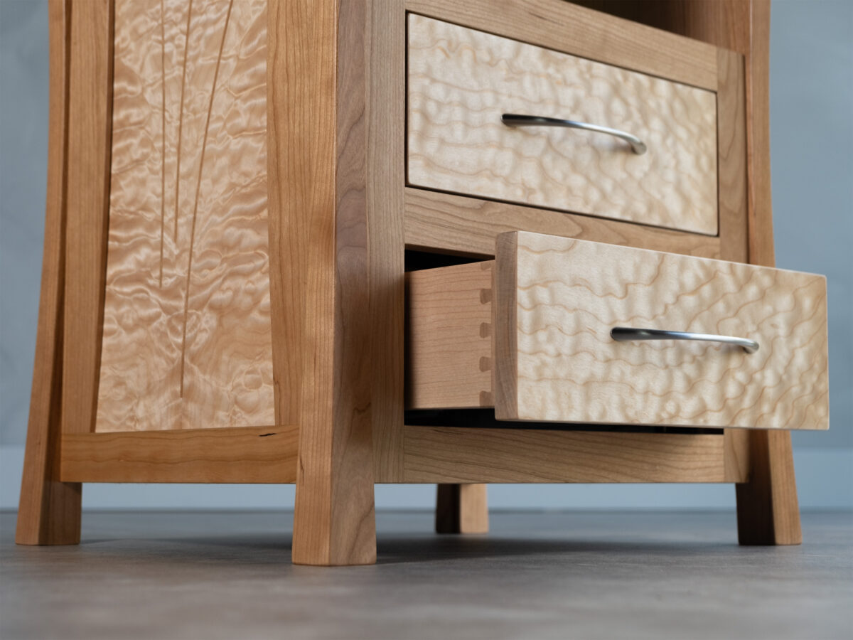 River Rushes Nightstand - Quilted Maple Edition - Image 4